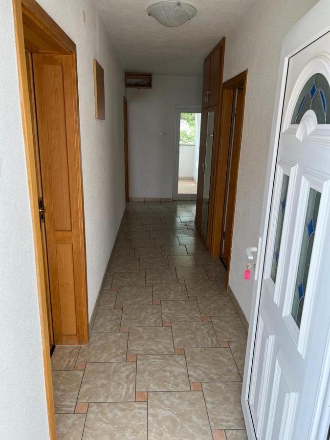 Apartmán With Free Private Parking