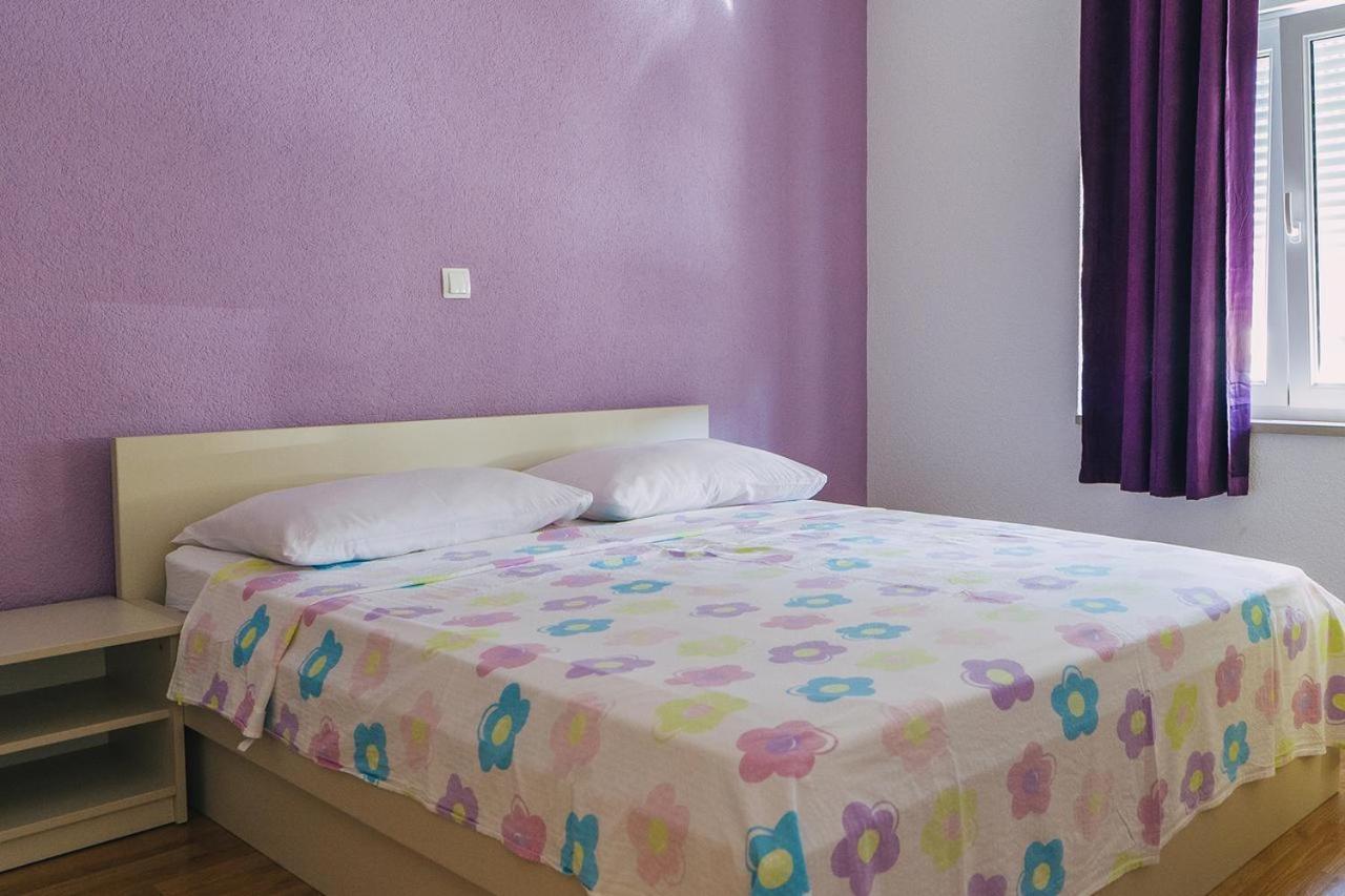 Apartmán With Free Private Parking *